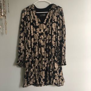 Anthropologie Dress - Size Med 🥂